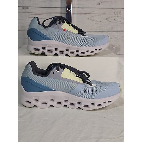 On Cloud Cloudstratus Women’s Running Shoes – Size US 6 - Picture 1 of 7